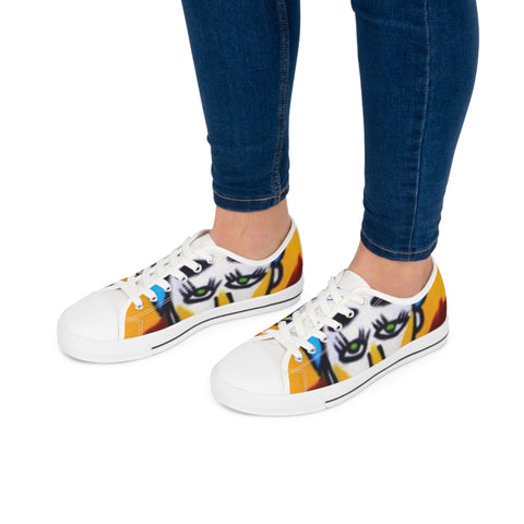 Women's Low Top HIP HOP ART Sneakers